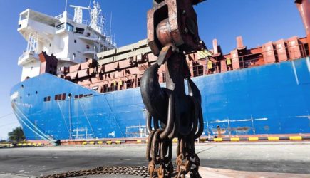 Российское судно потерпело крушение у берегов Испании