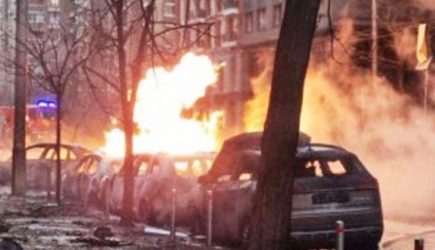 В Центре гремят взрывы: на улицах царит полный хаос &mdash; СМИ