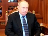 Путин поручил проиндексировать пенсии в 2025 году