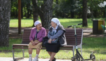 «Русские бабушки — финансовые гении»: Американец научился пенсионерскому «лайфхаку» в России