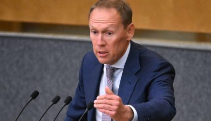 В Госдуме призвали возбудить уголовное дело в отношении &laquo;неприкасаемого&raquo; Чубайса