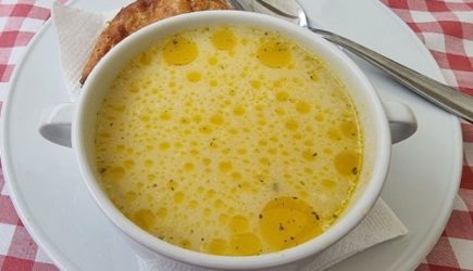 Никогда не кладите лавровый лист в эти блюда: пряность, как ни странно, портит такие кушанья