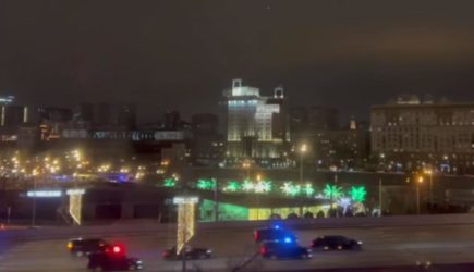 Кортеж Путина срочно выехал в Кремль посреди ночи: что случилось