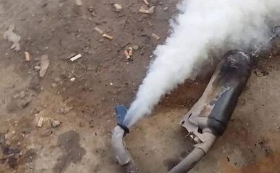 Как прочистить самый забитый глушитель в мире. Чистка глушителя…