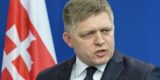Премьер Словакии Фицо утратил контроль над парламентом