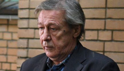 Звездный адвокат назвал условия для выхода Ефремова по УДО