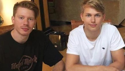 Внуки Пугачевой разругались из-за политик