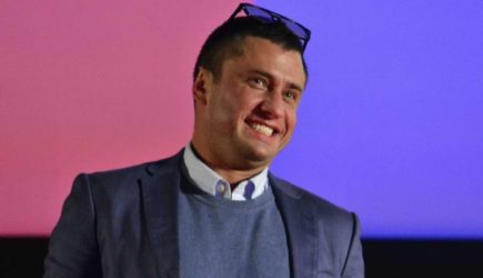 Прилучный наносит новый удар: актер увез сына подальше от Муцениеце