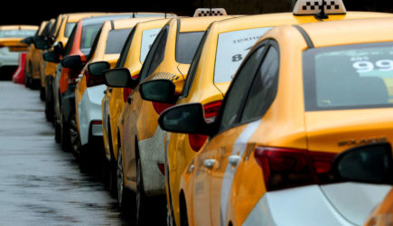 В&nbsp;Новосибирске таксист выстрелил в&nbsp;пассажира из-за стремянки