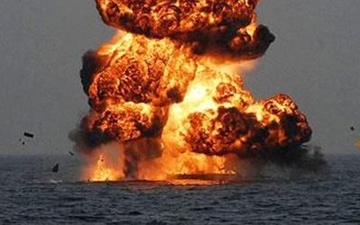 Произошедшее в акватории Черного моря сразу выдало Минобороны РФ