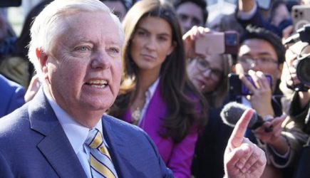 &laquo;Мы устроим русским ад из санкций, Киев нельзя бросать!&raquo;