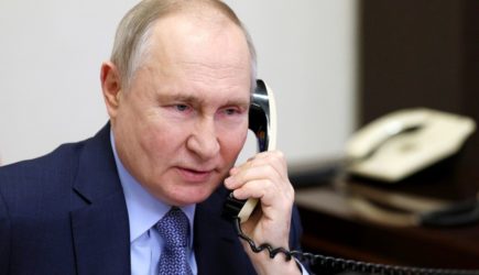 В Кремле назвали главную тему разговора Путина и Трампа