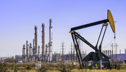 &laquo;СТРАНА.ua&raquo;: в Харьковской области уничтожен нефтеперерабатывающий завод