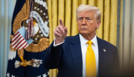 Трамп раскрыл детали первого после перепалки в Белом доме разговора с Зеленским