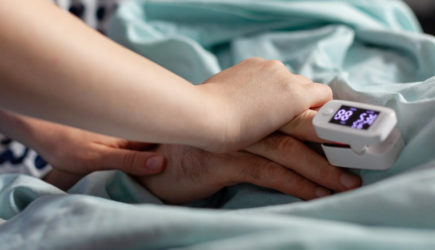 Смертельная «попкорновая болезнь» пришла в Россию к вейперам