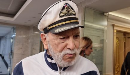 Валерия, Лепс и Захарова: звезды рыдают у гроба Киркорова