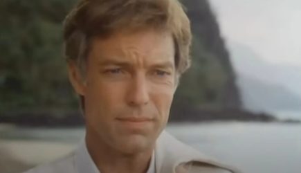 Умер накануне дня рождения: Что сгубило обожаемого советскими женщинами актёра из &laquo;Поющих в терновнике&raquo;