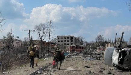 &laquo;Везде трупный запах&raquo;: финский военкор рассказал о жутком зрелище в Судже