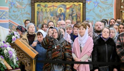 Мучиться и терпеть: в РПЦ дали совет россиянам