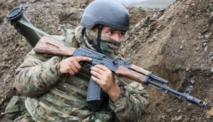 «Человек с большой буквы»: В Сети восхищаются пленным бойцом ВС РФ на допросе в Киеве