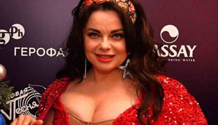 Королева обнародовала пикантное фото с Овечкиным после скандала с изменой Тарзана