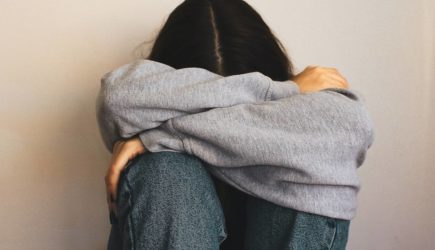 Рожденная без влагалища девушка рассказала о своей жизни