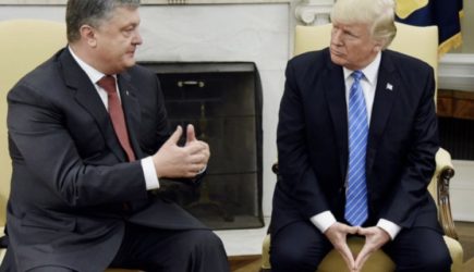 Порошенко* рассказал о невежливом вопросе Трампа о Крыме