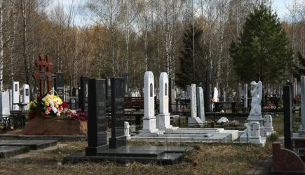 ВСУ готовят ловушку курянам, которые хотят посетить кладбища на Пасху