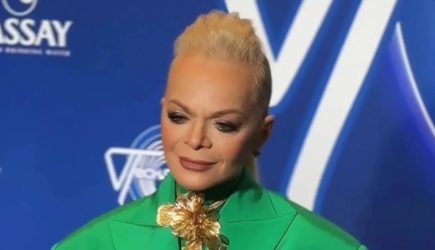 Лариса Долина публично опозорилась