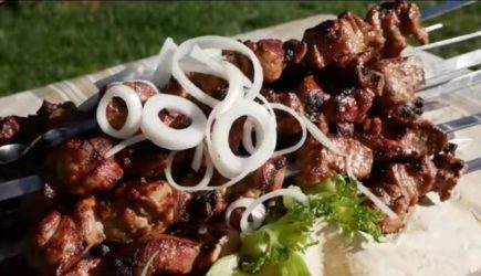 Необычный маринад с газировкой: рецепт нежнейшего шашлыка