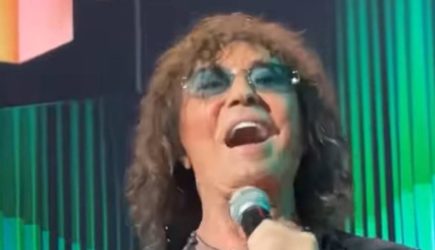 Леонтьев опустился до европейских кабаков ради денег