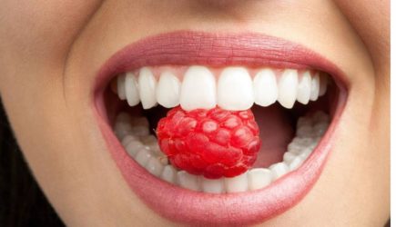 Учёные вырастили человеческие зубы искусственно