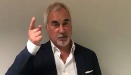 Валерия Меладзе «обвинили» в блэкауте в Европе