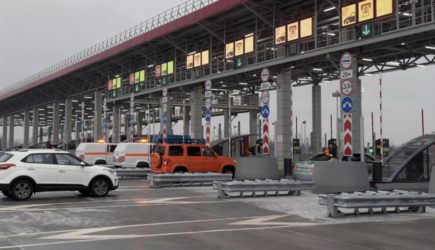 На трассе М-11 повысилась стоимость проезда в выходные дни