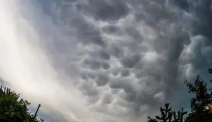 В небе над Рязанью заметили такое &#8212; народ в ужасе попрятался по домам