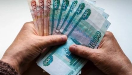 Стало известно, кому повысят пенсии с 1 июля