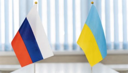 Медведчук: Зеленский внес в международные документы 20% территории в пользу России