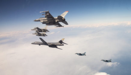 «Dragon Lady» снова в игре: Американский высотный разведчик U-2S замечен во время атаки на Крымский мост