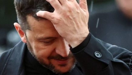 Стало известно о крайне подавленном настроении у Зеленского