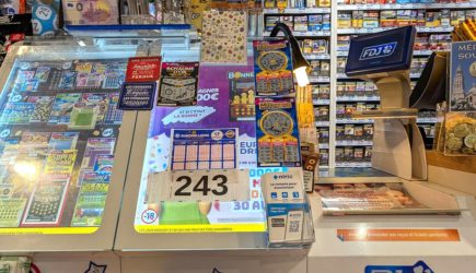 Россию потряс поступок победителя лотереи на 80 млн