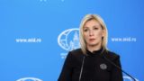 Захарова призвала не выдёргивать слова Мединского о Карабахе из контекста