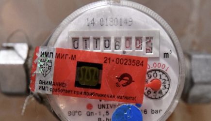 В Госдуме объяснили идею увеличить плату за потребление воды без счётчиков