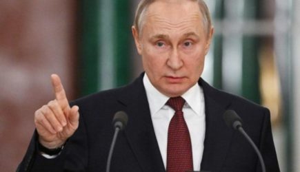 Путин сообщил, когда завершится формирование военных округов