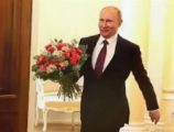 Путину предложили стать крестным отцом