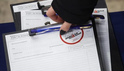 Как правильно писать «так же» и «также»: слитно или раздельно?