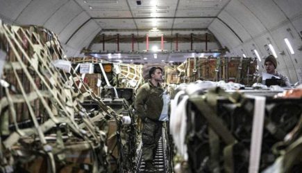 Четкий сигнал: Евросоюз в панике из-за прекращения поставок американских вооружений Украине