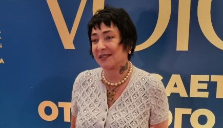 &#171;Бабушка в маразме&#187;: поведение Лолиты на концерте в Москве возмутило россиян