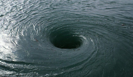 Космический корабль с останками 166 людей затонул в Тихом океане