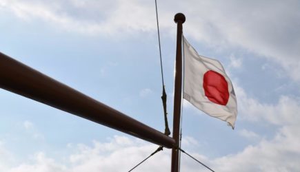 &#171;Клинический кретин&#187;: в Японии подняли бунт из-за слов премьера о Курилах