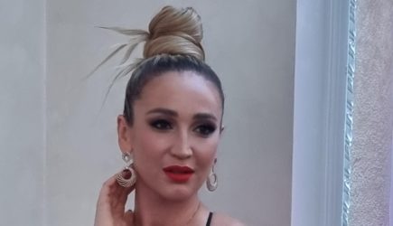 &#171;Словила кайф&#187;: сочная Бузова устроила жаркие танцы под проливным дождем